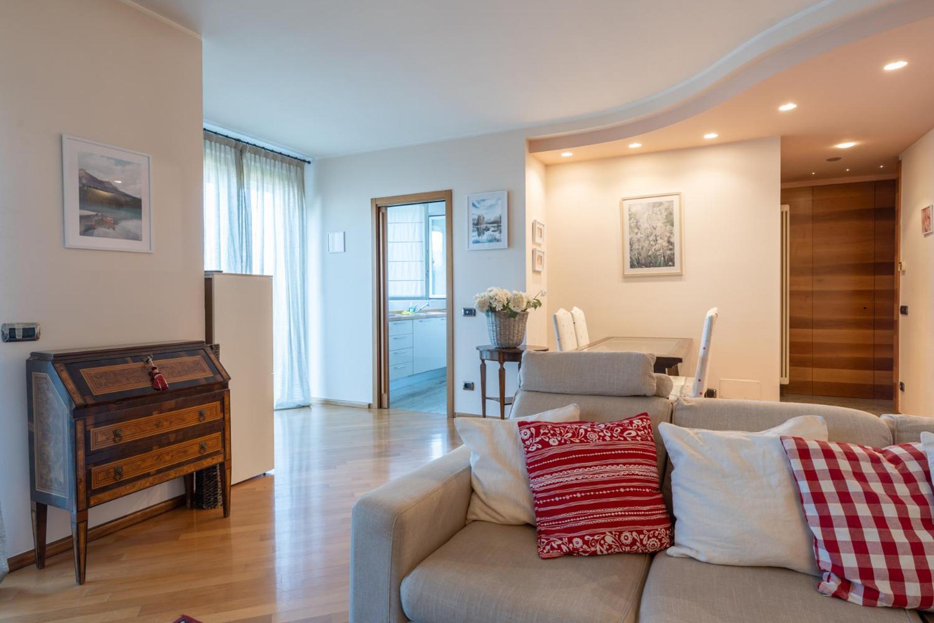 Como Lake - Apartment In Residence 5 Minutes From Lecco Center Galbiate Exterior photo