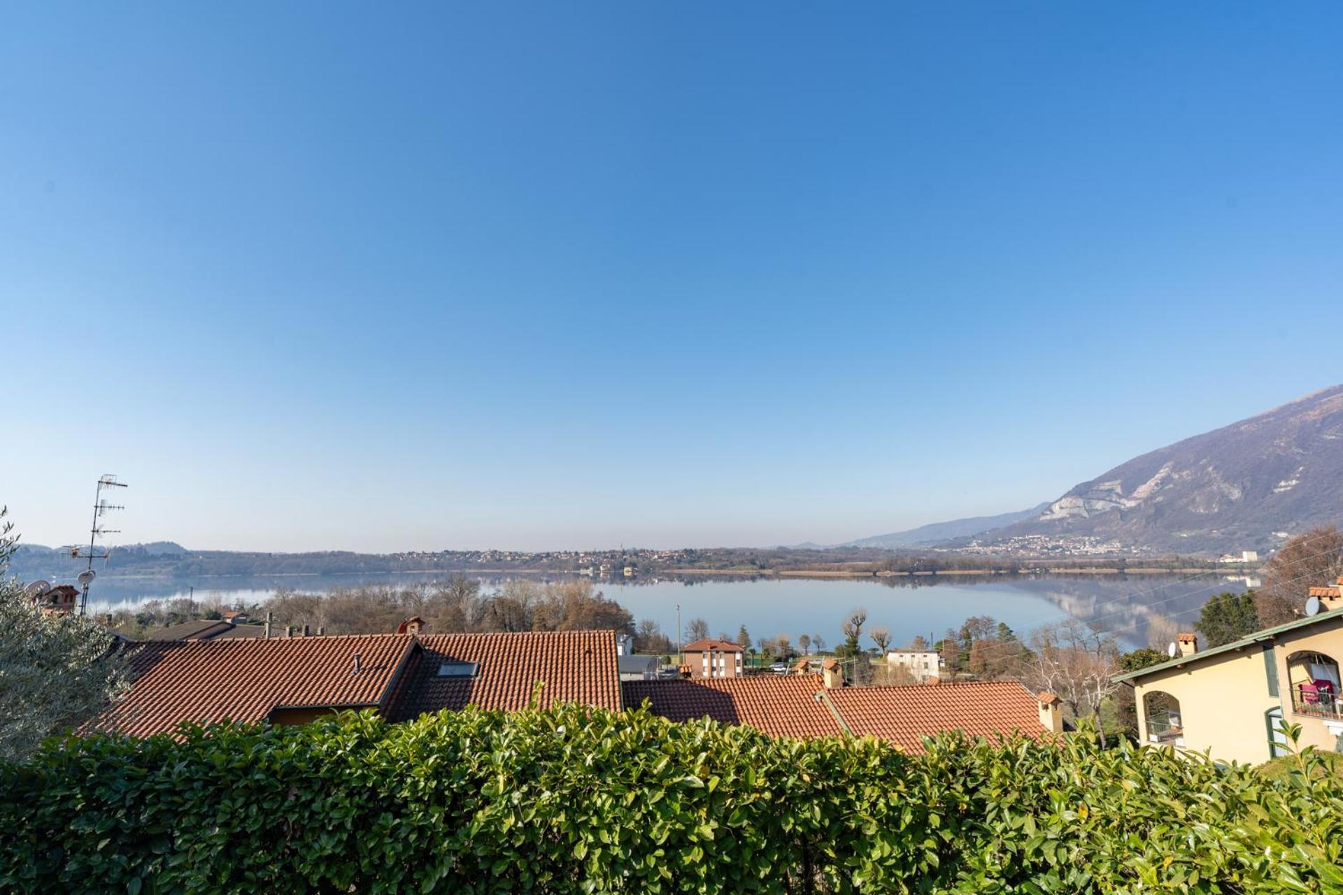 Como Lake - Apartment In Residence 5 Minutes From Lecco Center Galbiate Exterior photo