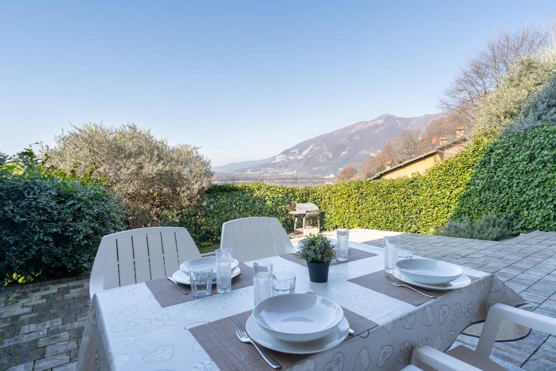 Como Lake - Apartment In Residence 5 Minutes From Lecco Center Galbiate Exterior photo